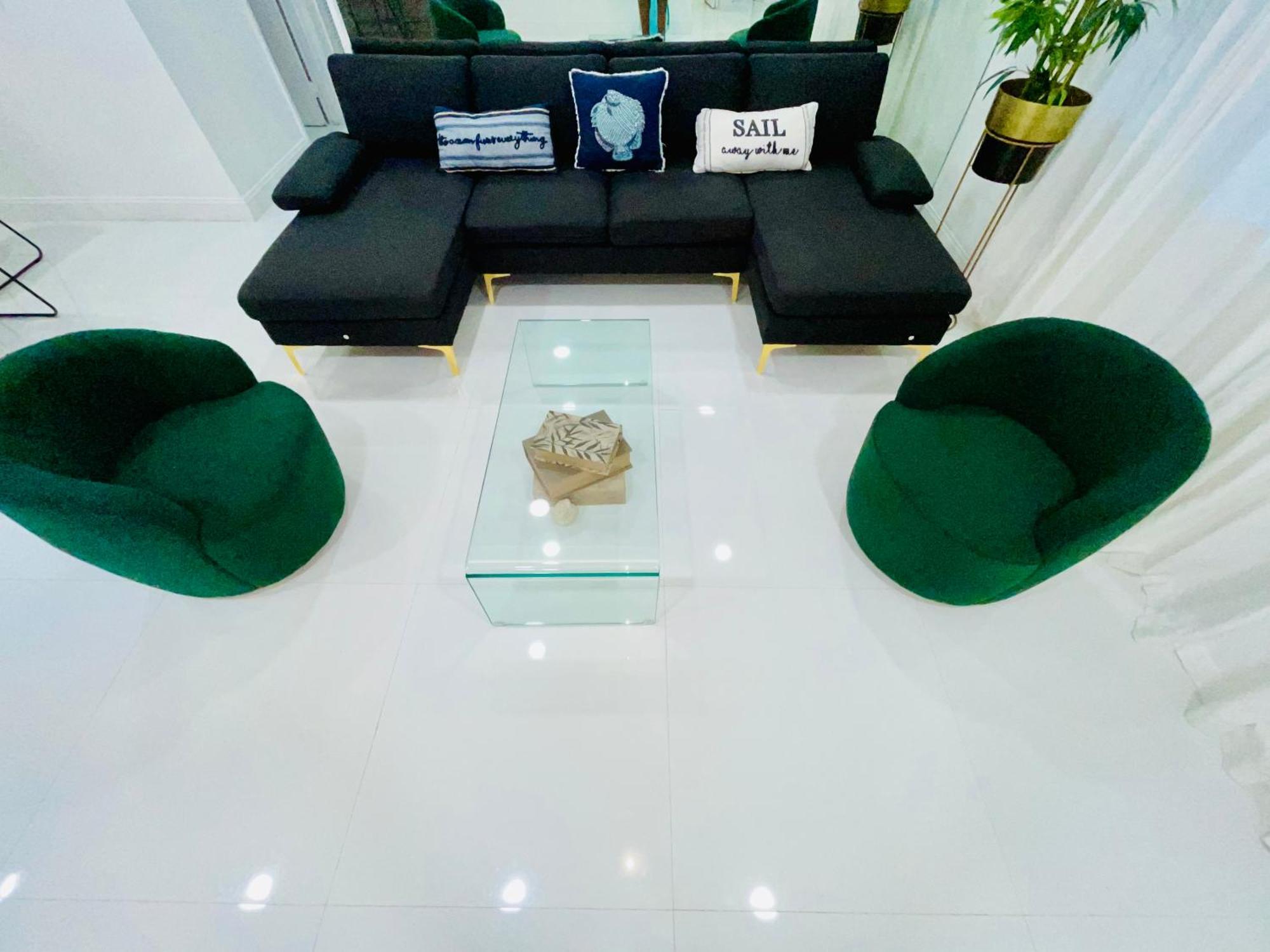 فيلا Cozy Comfy House بيمبروك باينز المظهر الخارجي الصورة